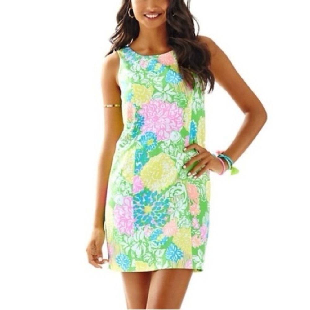Lilly Pulitzer Cathy Shift Dress in Hibiscus Stroll - 2